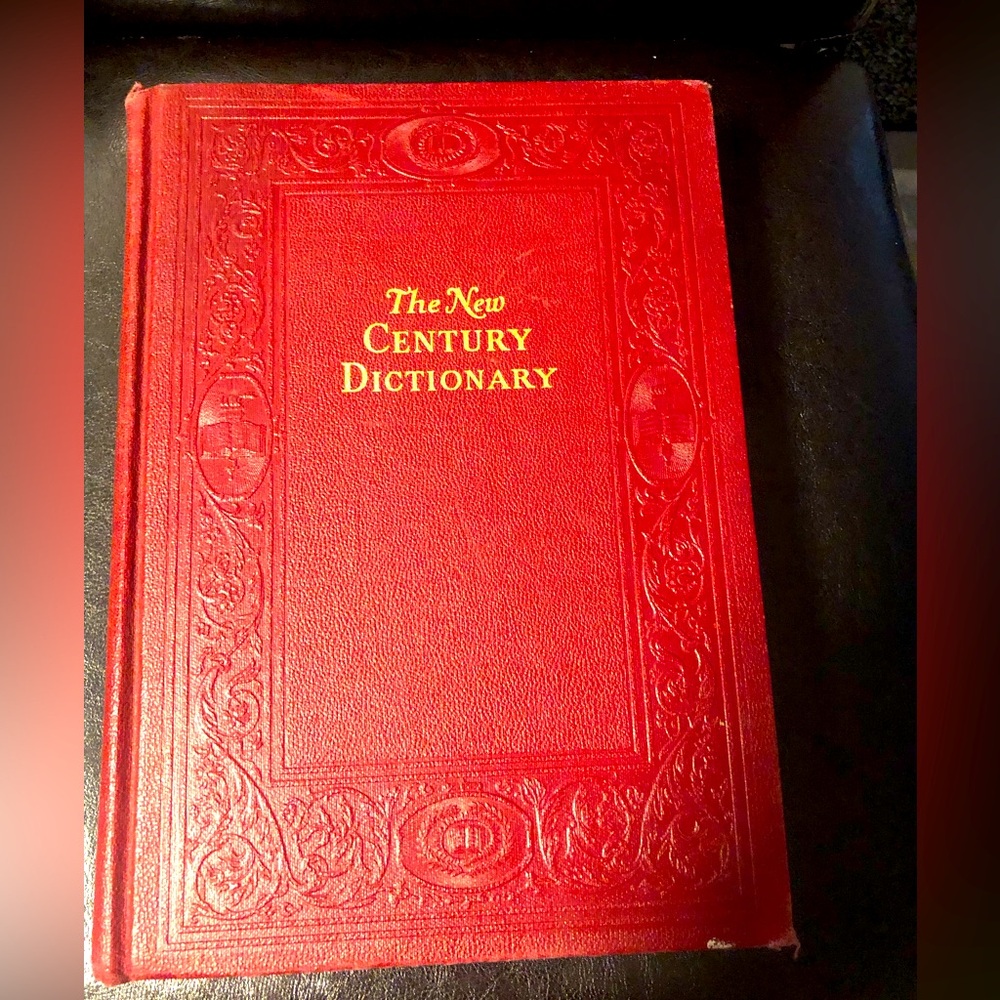 The New Century Dictionary of the English Language Volume 1 COLOR ILLUSTRATED